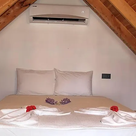 Kas Konak Bungalows 5*